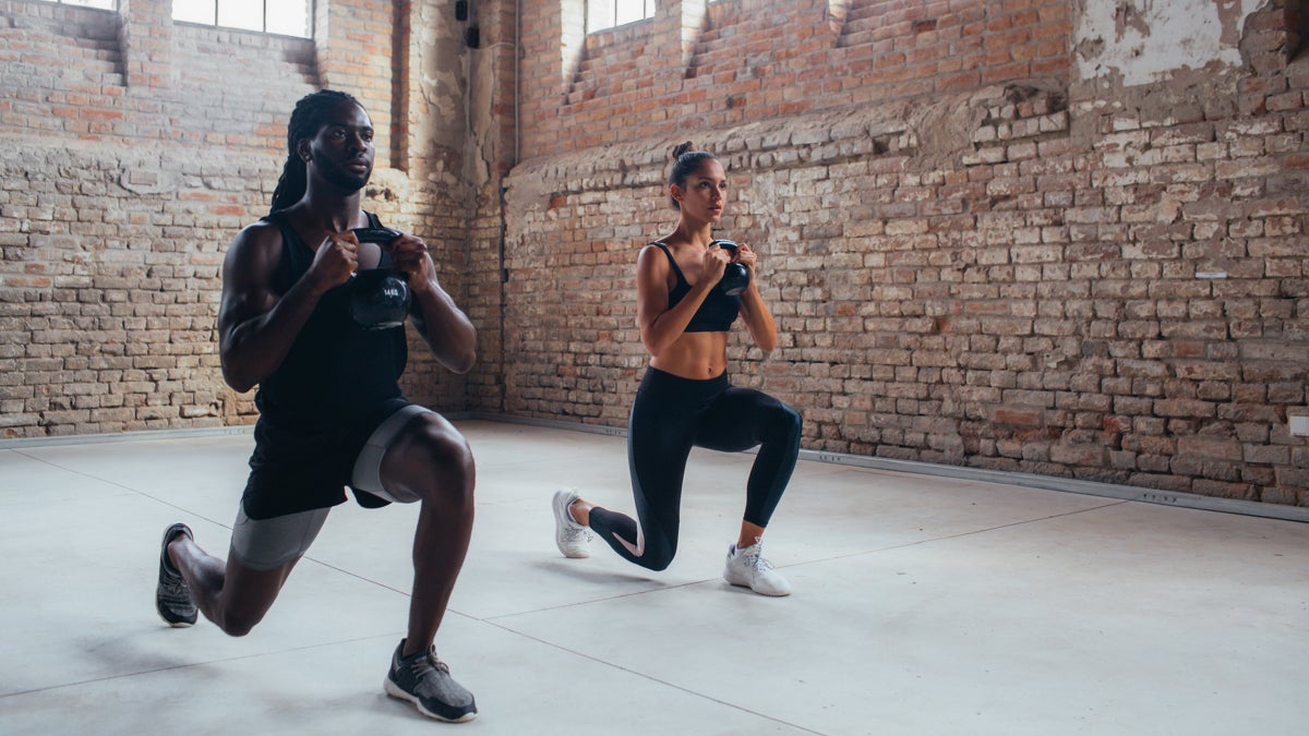 The 4 Most Common Mistakes Made While Lunging - Outside Online