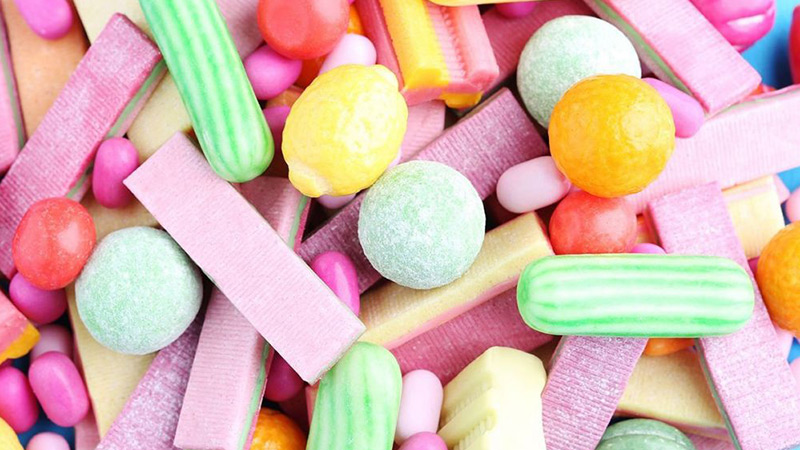 Kẹo cao su là một loại kẹo mềm không nuốt thơm ngon