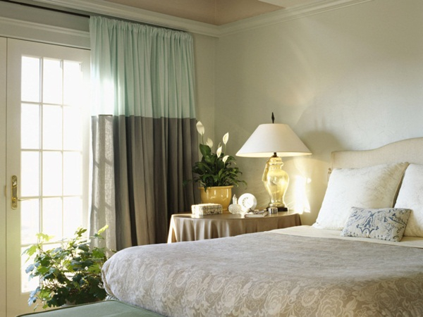 Hạn chế trang trí cây xanh trong phòng ngủ