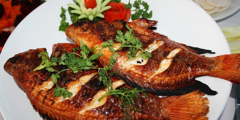 Với những giá trị dinh dưỡng của cá diêu hồng mang lại, bạn có thể hấp, nướng, chiên hay nấu canh, làm lẩu để làm món ngon cho bữa cơm hàng ngày.